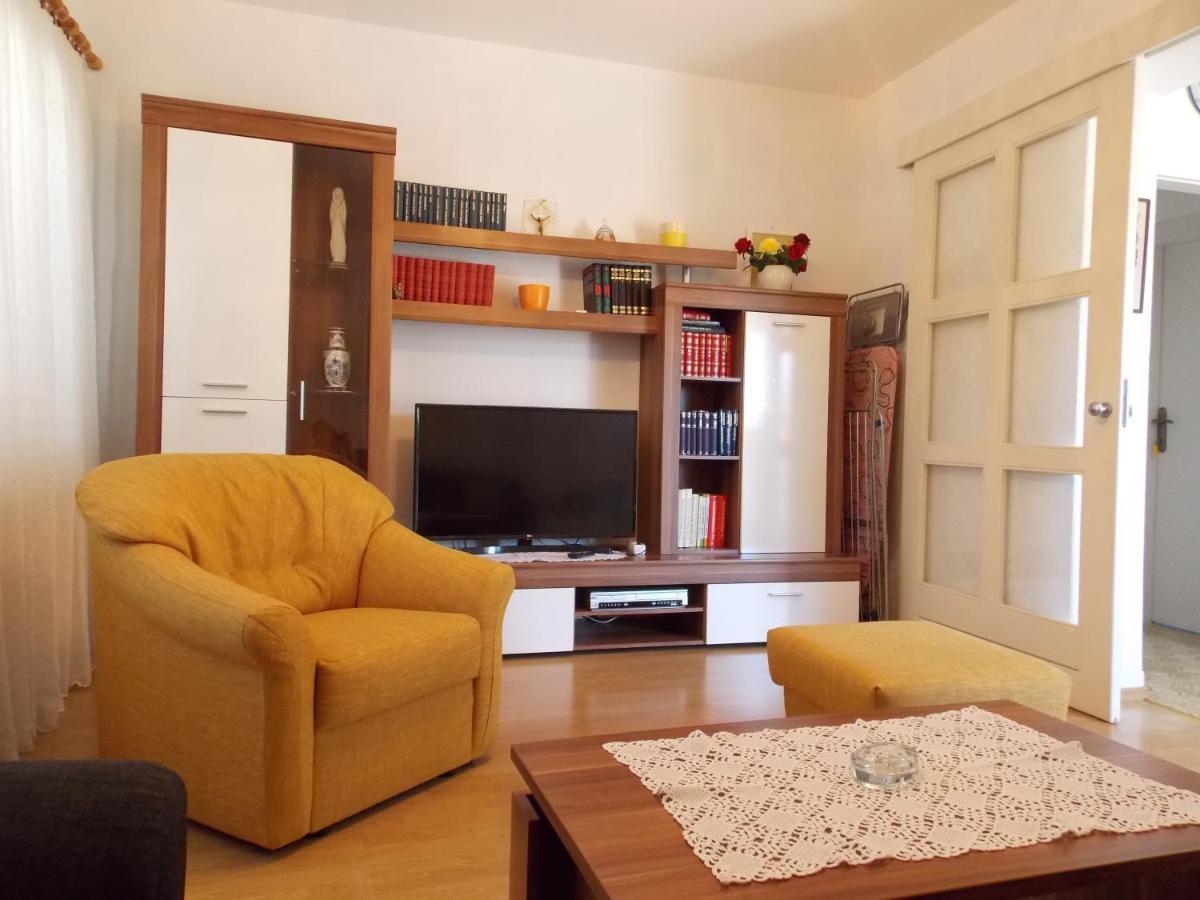 Apartment Sladic Njivice Eksteriør bilde