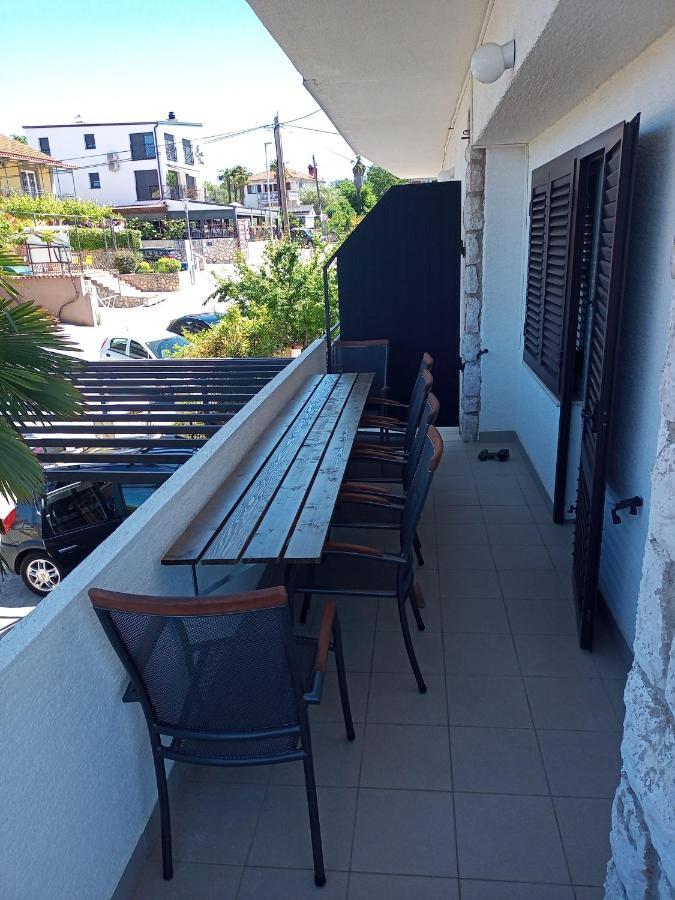 Apartment Sladic Njivice Eksteriør bilde